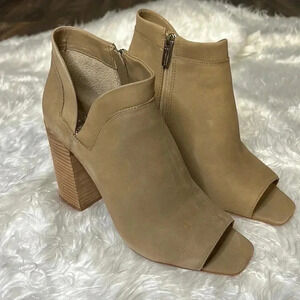 Vince Camuto Open Toe Sandal Boot Silky Nubuck Tortilla color size 9